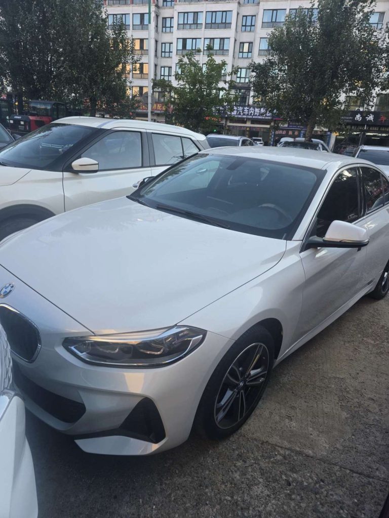 BMW 宝马1系