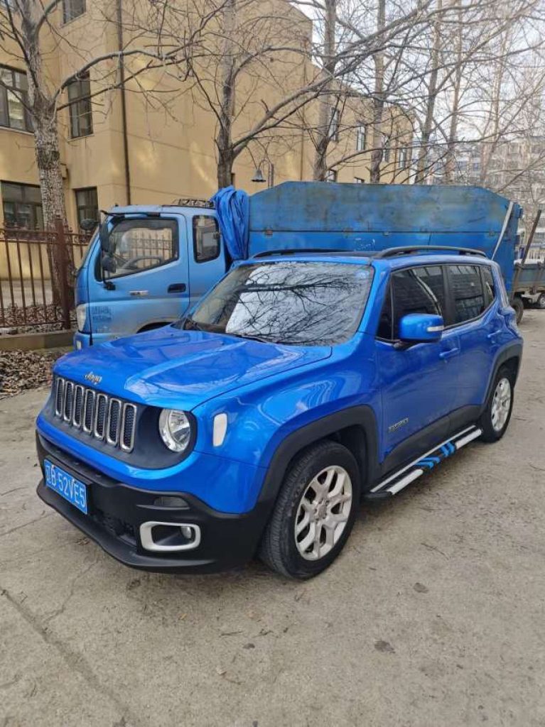 Jeep 自由侠